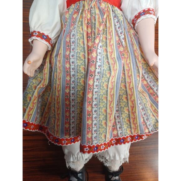 Vintage American Dreams Porcelain Doll/Musicbox Red White Blue Marta Poland - Picture 6 of 13